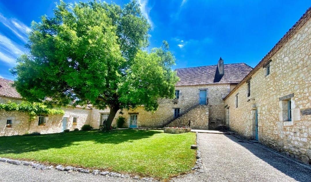Gite "La Grange Aux Oiseaux" Domaine De Fonpeyroune Conne-de-Labarde Eksteriør billede
